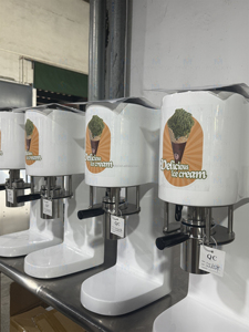 Pressa Idraulica per Gelato 80W, Attrezzatura Commerciale per Spaghetti di Gelato, Macchina per Gelato per Gelaterie - Product Image 4