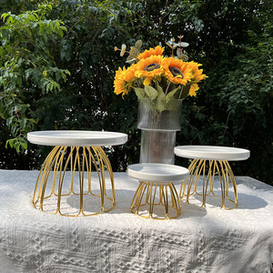 Présentoir à desserts en or blanc, plateau à pâtisserie rond et rectangulaire pour mariages en plein air, anniversaires et décorations de table - Product Image 5
