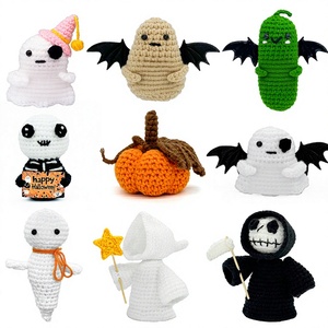 Décoration de table artisanale en crochet pour Halloween : fantôme, aile de chauve-souris, citrouille, grim Reaper – Cadeau - Product Image 4