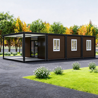 Maisonnette amovible en bois chaleureux avec moustiquaires et accès sans escalier pour personnes âgées, idéale pour jardin