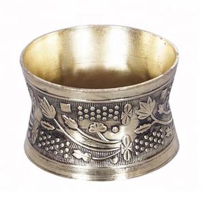 Servilletero de diseñador de metal para fiesta - Product Image 1