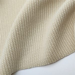 Tessuto Jacquard a Coste in Poliestere e Spandex 100% 320GSM di Alta Qualità per Cappotti Invernali e Tende, Prodotto in Cina - Product Image 2