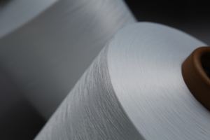 Polyester iplik DTY <span class=keywords><strong>150D</strong></span>/48F RW ona AA notu - Product Image 2