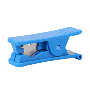 Cortador de Tuberías para Purificador de Agua, Cortador de Tuberías de PE de 2/3 Puntos, Herramienta de Corte Rápido para Instalación y Mantenimiento - Product Image 1