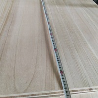 Tablas de madera maciza de paulownia de alta calidad, madera maciza de paulownia para ataúd.