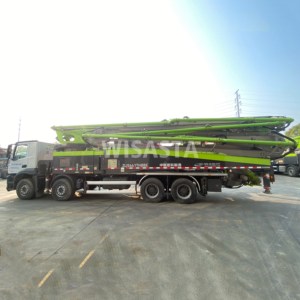 Camión Bomba <span class=keywords><strong>de</strong></span> Concreto Zoomlion Usado, Modelo <span class=keywords><strong>2021</strong></span>, Chasis Benz 4143 8X4, 63m 7RZ, Maquinaria <span class=keywords><strong>de</strong></span> Construcción Bambo Beton - Product Image 2