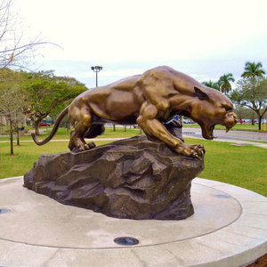 Statua di Leopardo in Bronzo Antico Personalizzata, Scultura di <span class=keywords><strong>Pantera</strong></span> a Grandezza Naturale in Ottone per Decorazione Esterna - Product Image 3