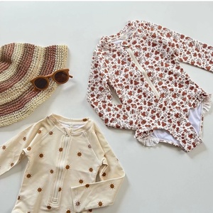 Trajes de Baño para Niñas Pequeñas, Nuevos Trajes de Baño de Verano con Marca Personalizada, Ropa de Bebé Hawaiana, Trajes de Baño Infantiles con Flores, Bikini Bonito - Product Image 2