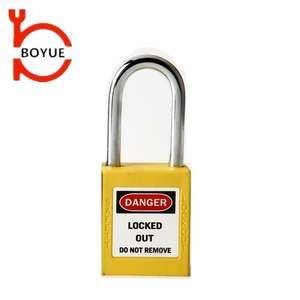 Cadenas <span class=keywords><strong>de</strong></span> sécurité industriel Loto Loto 38 mm avec anse rouge en acier inoxydable et corps en nylon, certifié CE, à clé maîtresse, garantie 1 an - Product Image 6