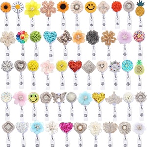 Infirmière <span class=keywords><strong>Badge</strong></span> Bobine Nouveau Style Belle Cristal <span class=keywords><strong>Strass</strong></span> <span class=keywords><strong>Badge</strong></span> Bobine pour Cadeau De Noël <span class=keywords><strong>Porte</strong></span>-<span class=keywords><strong>Badge</strong></span> - Product Image 1