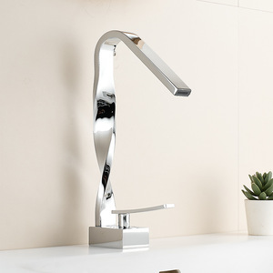 <span class=keywords><strong>Rubinetto</strong></span> di lusso in ottone con supporto a ponte per <span class=keywords><strong>rubinetto</strong></span> leggero a tubo piatto con spazzolatura a foro singolo manico a cascata miscelatore caldo freddo - Product Image 6