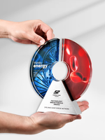 Prix créatif en cristal de couleur de base en métal Atmosphère simple sens du design riche Trophée du vainqueur Champion Souvenir tasse texte personnalisé