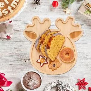 Bandeja de madera con forma de reno navideño Guibang de 32 cm, bandeja decorativa para servir postres y frutas en restaurantes. - Product Image 2