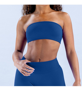Conjunto Deportivo Transpirable Sin Costuras con Tirantes Ajustables, Top Bandeau Personalizado, Ropa Deportiva Cómoda para Yoga y Ejercicio - Product Image 4