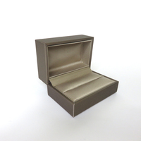 Boîte à bague de fiançailles en cuir PU et velours, petite, romantique, luxueuse, taille personnalisée, boîte cadeau pour bijoux, emballage de bijoux
