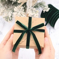 Vente en gros de rouleau de ruban de velours simple face vert épicéa de 3/8 pouces 10mm pour emballage cadeau