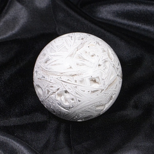 Wholesale High Quality <strong>Crystal</strong> Crafts Natural Inspired White Mexico Agate <strong>Crystal</strong> <strong>Geode</strong> Ball Halloween Decorations - Product Image 1