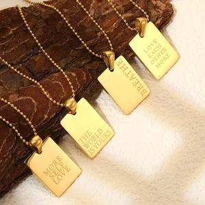 À la mode Sri Lanka <span class=keywords><strong>Carte</strong></span> Pendentif Collier Personnalisé Pays Cartes Plaqué Or En Acier Inoxydable Collier Lien Chaîne Tendencia Collier - Product Image 1