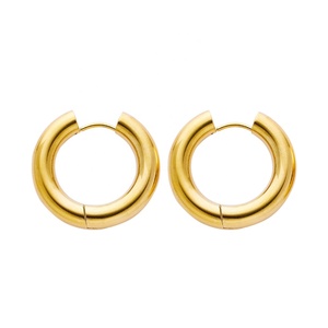 Pendientes de Aro Lisos y Sencillos de Acero Inoxidable Chapados en Oro de 18K, Pendientes de Aro Tipo Huggie para Mujer, Joyería de Moda en Oferta - Product Image 6