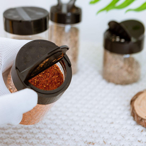 ขวดใส PET ขนาด 100 มล.-1000 มล. ปลอดสารพิษ เป็นมิตรกับสิ่งแวดล้อม สำหรับบรรจุเครื่องเทศ น้ำตาล ลูกอม และเครื่องปรุงรส พร้อมฝาปิดแบบพลิก ขายส่ง - Product Image 6