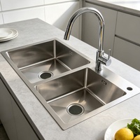 Évier de cuisine moderne en acier inoxydable 304 brossé, double bac, double trou, design carré/rectangulaire à poser sur comptoir avec panier d'égouttage