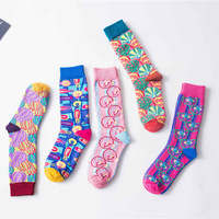 Nouvelles chaussettes en coton tendance mi-mollet pour femmes, style streetwear créatif hip-hop, pour l'automne et l'hiver