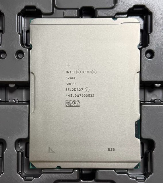 Intxx Xeon 6746E 2.0GHz 112-core 250W Processor for Server CPU