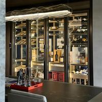 Cave à vin professionnelle en bois et acier inoxydable, design de luxe pour hôtels et villas, système de refroidissement personnalisé