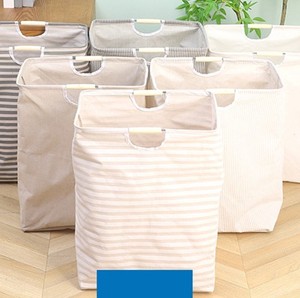 Panier à linge avec poignée en bois, en bambou et en tissu, pliable, également adapté comme panier de rangement pour les jouets des enfants - Product Image 2