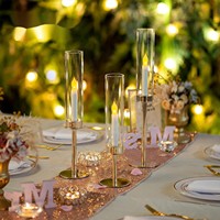 LANJO Ensemble de 3 bougeoirs en laiton doré Hurricane, bougeoirs hauts pour bougies coniques, pour la décoration de table de mariage et de Noël