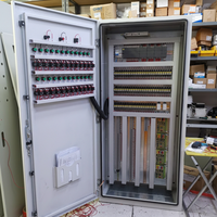 Kotak Kontrol Chengcheng PDG Bespoke 400V 100A Panel Distribusi Listrik Meter Digital Berperingkat IP65 Kunci Hibrida untuk Otomatisasi