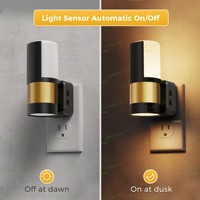 Lampe de chevet LED LOHAS, éclairage nocturne, lumière ascendante et descendante, capteur crépuscule-aube, moderne, 180 °   Veilleuse rotative à brancher pour chambre à coucher