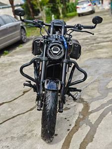 VOGE CU250 มอเตอร์ไซค์ครุยเซอร์มือสอง 250 ซีซี เครื่องยนต์วีทวิน ระบายความร้อนด้วยน้ำ เกียร์ธรรมดา ไมล์น้อย พร้อมระบบ ABS และ TCS - Product Image 5