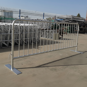 รั้วกั้นฝูงชนเหล็กชุบสังกะสี สำหรับงานอีเว้นท์ คอนเสิร์ต การรวมตัวของประชาชน ไซต์ก่อสร้าง - Product Image 1