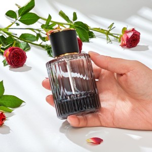 Flacon pulvérisateur de parfum en verre 50 ml/1,7 oz, atomiseur de voyage rechargeable vide, 3 types de distributeurs ronds, sans diffuseur à bâtonnets, fabriqué en Chine - Product Image 3