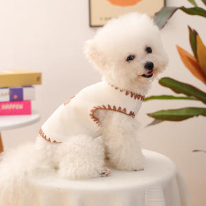 Gilet en tricot chaud pour petits chiens et chats - Mignon pull sans manches pour animaux de compagnie avec broderie d'ours en peluche - Product Image 1