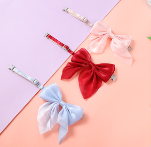 Leichte Luxus-Glamour-Dekoration Helle Seiden schleife Hoch effiziente Haustier-Katzen halsbänder Hunde - Product Image 3