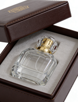 Flacon de parfum carré vide de luxe en verre de 100 ml, design taillé en diamant, bouchon doré, pulvérisateur à pompe, impression sérigraphique, emballage carton, 100 pièces