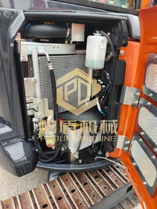 ZX35U ฮิตาชิแทร็กยาง3.5ตันรถขุดขนาดเล็กแบบใช้ใน ZX35U จากญี่ปุ่น - Product Image 6