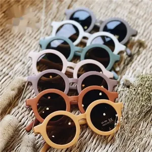 Teenyoun Children Mommy And Me Sunglasses Infant&#39;s Cute Baby Kid Glasses Outdoor Beach Protection For Kids Sun Eyewear Whole