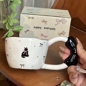Wholesale Party-Ready Butterfly-handled <b>Large</b>-eared Ceramic Coffee <b>Mugs</b> Creative Cartoon Pattern Reusable High Appearance Level - Product Image 2