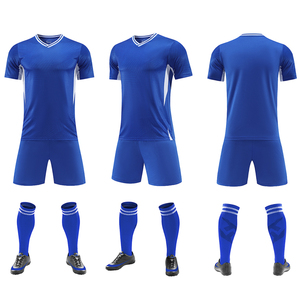Groothandel snel drogende Spandex/Polyester voetbaltenues voor heren en dames, nieuw ontwerp, hittetransfer bedrukt, korte mouwen - Product Image 3