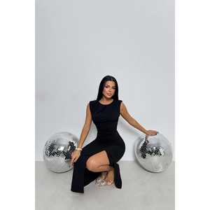 Vestido de Noche Midi Negro Básico - Product Image 4