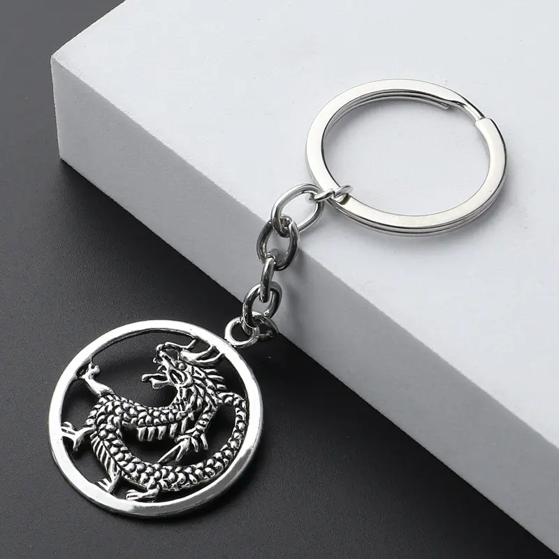 Vintage Keychain Dragon Amulet Good Lucky metal Animal Chaveiros Dragon Accessories Gift for Purse Bag Charm decoração Jóias