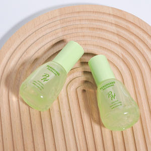 Bouteille d'huile capillaire en verre fantaisie verte de 30ml personnalisée irrégulière belle conception de pincement à la main huile essentielle humidité cosmétiques sérum cornue - Product Image 3