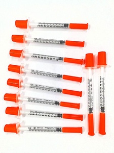 Jeringas de <span class=keywords><strong>Insulina</strong></span> Desechables y Estériles U-40 U-100 de <span class=keywords><strong>0.3</strong></span>, 0.5 y 1 ml con Agujas, Escala Clara y Bolsa Blíster para la Mayoría de los Tipos de <span class=keywords><strong>Insulina</strong></span> - Product Image 5