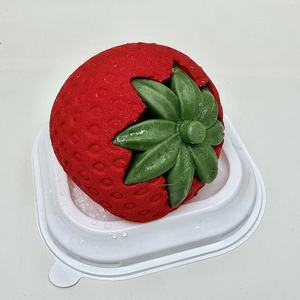 Nouveau design, vente chaude, gâteau mousse halal certifié, faible en gras, congelé, moelleux et collant, en forme de fraise 3D, dessert - Product Image 6