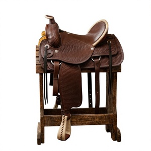Silla de montar inglesa de cuero genuino y madera BS International NA81, sostenible, ecológica, de la mejor calidad, de lujo, niquelada. - Product Image 1