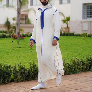 Camisa Larga Musulmana Blanca de Alta Calidad, Diseño Árabe, Corte Ajustado, para Hombre - Product Image 1