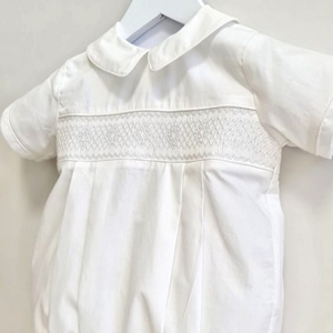 Combinaison smockée <span class=keywords><strong>pour</strong></span> bébé garçon, blanche, faite à la main, broderie en forme de diamant, coton délicat, vêtements de boutique <span class=keywords><strong>pour</strong></span> bébé garçon, <span class=keywords><strong>barboteuse</strong></span> - Product Image 2